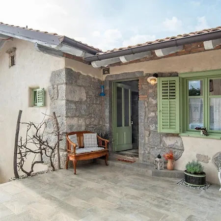 Villa Vila Moira Poljane
